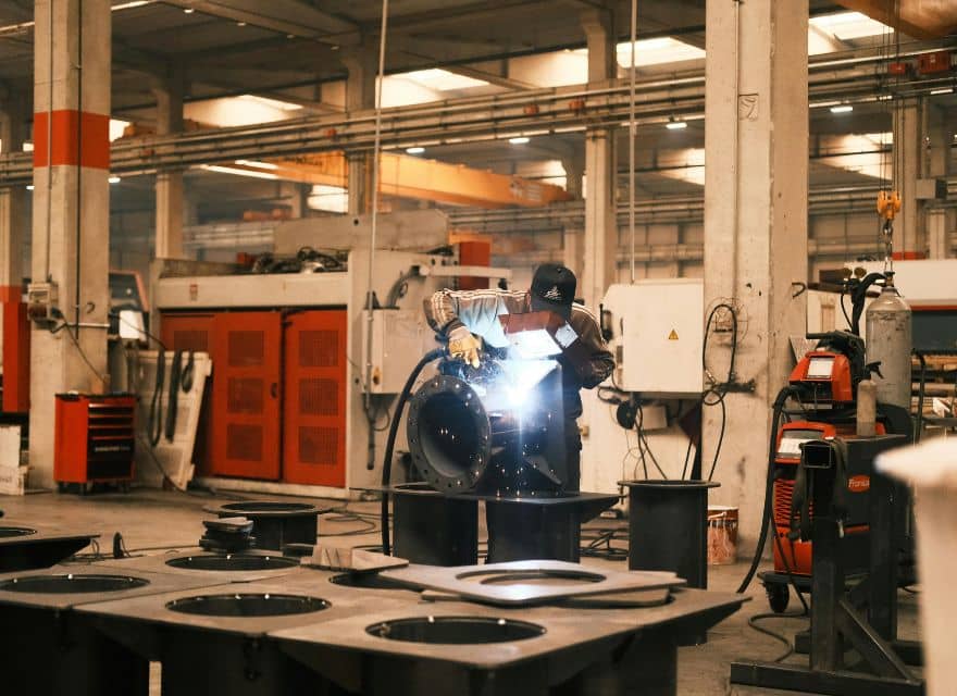 Canada LMIA and Work Permits for employers hiring foreign workers and skilled employees